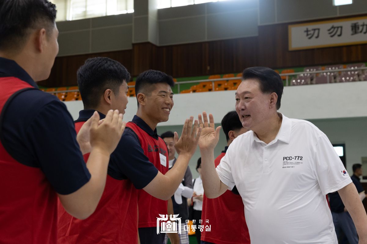 해군 및 해병대 장병 격려