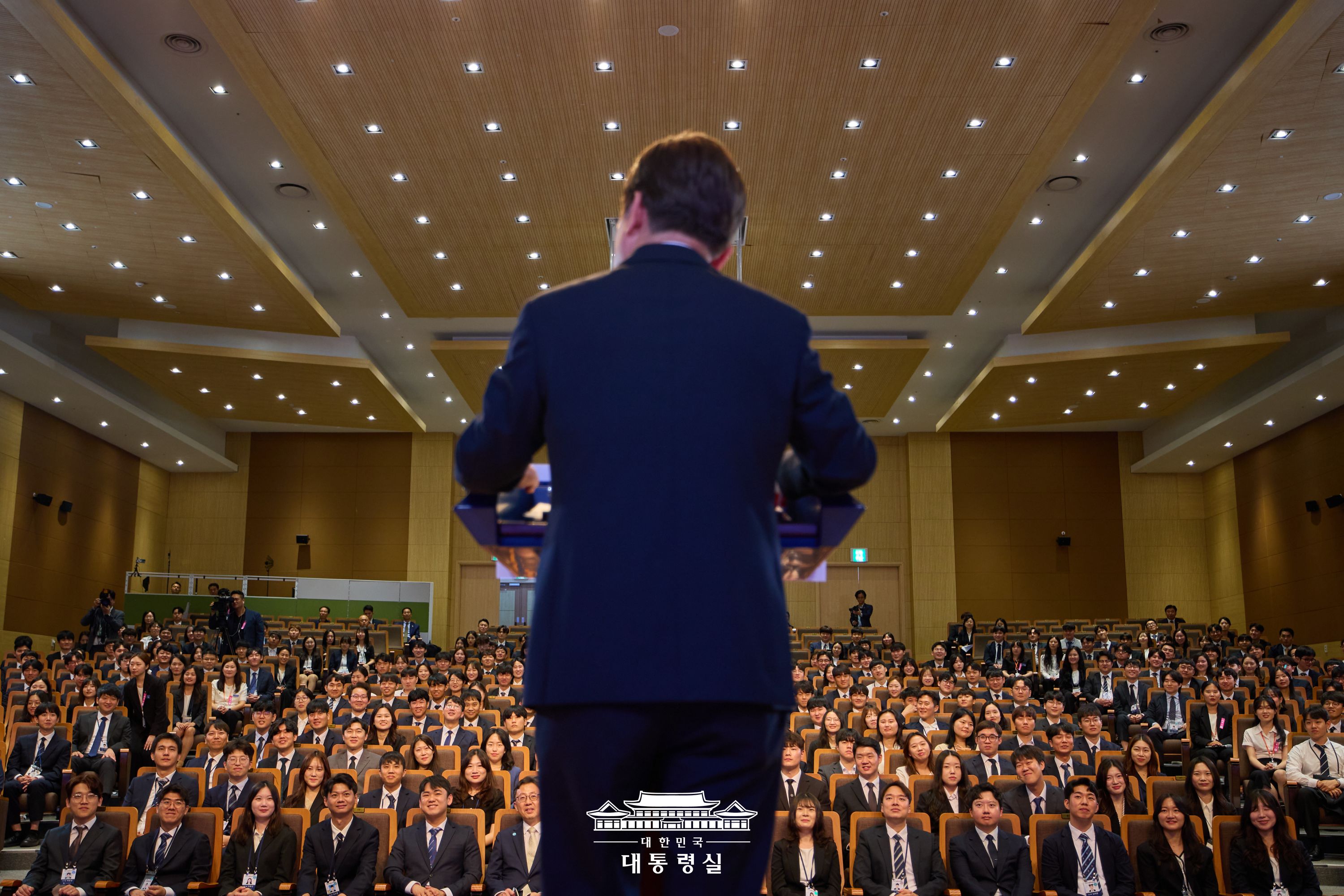2025년 7월 15일 국민 여러분께 보고드립니다 슬라이드5