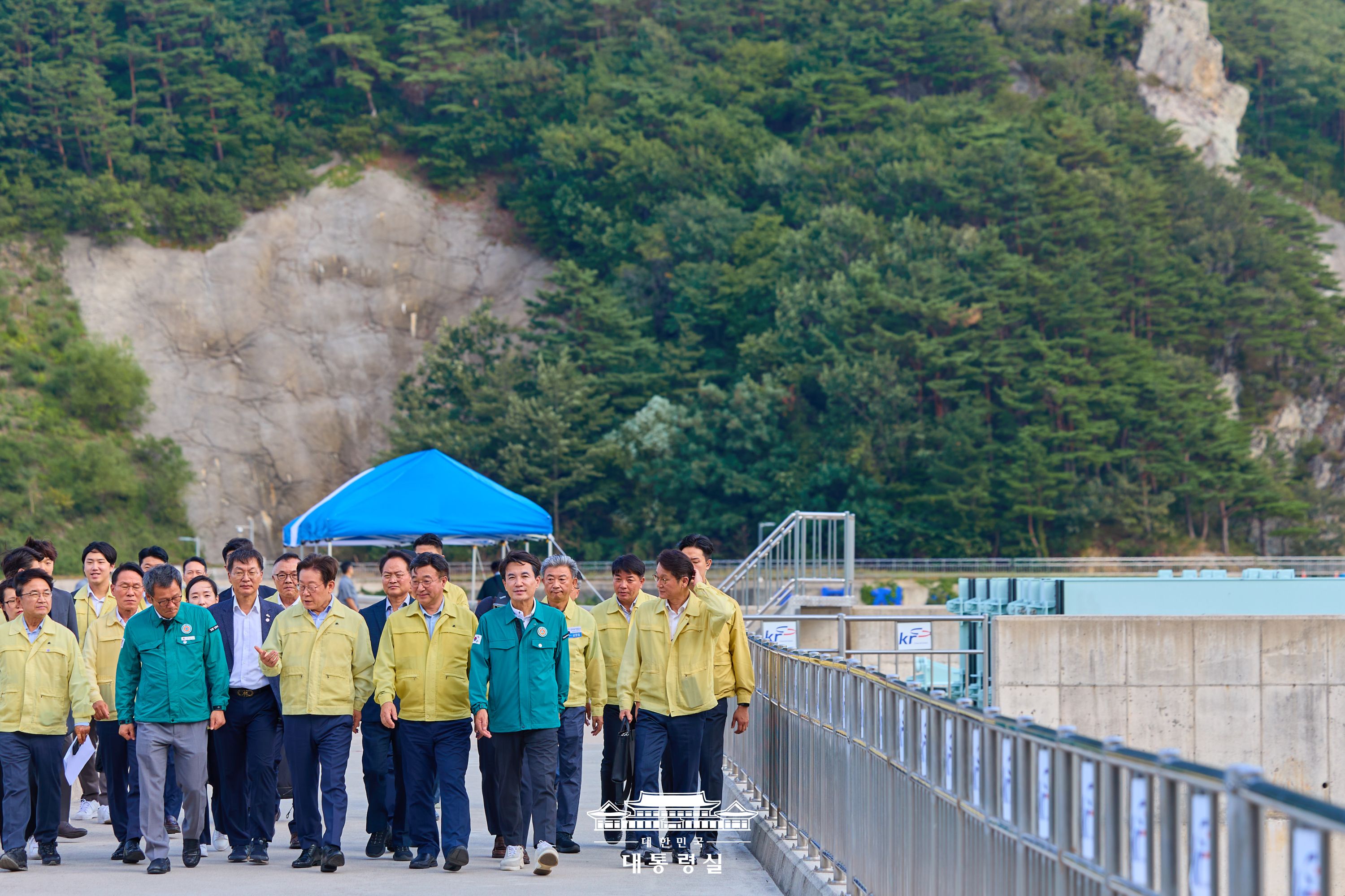 2025년 8월 31일 국민 여러분께 보고드립니다 슬라이드1