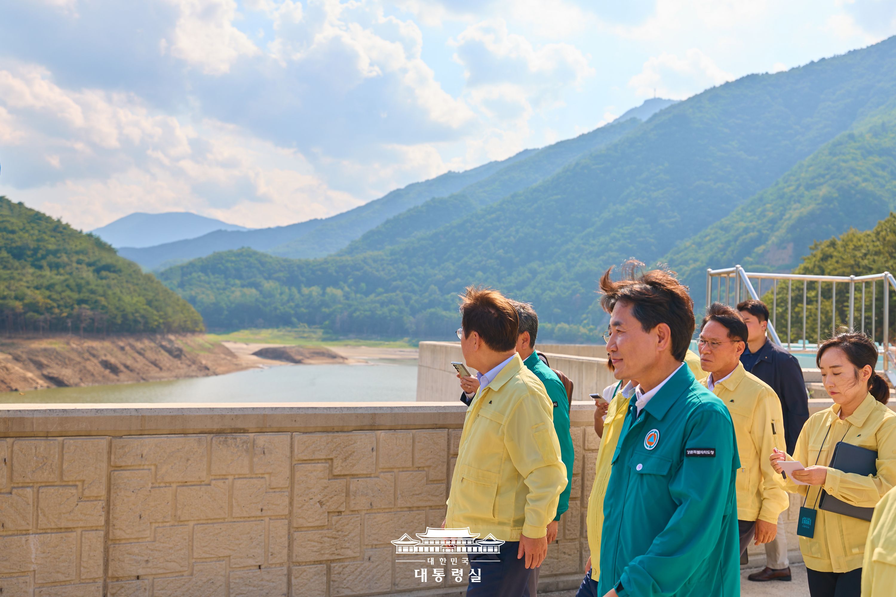 2025년 8월 31일 국민 여러분께 보고드립니다 슬라이드2