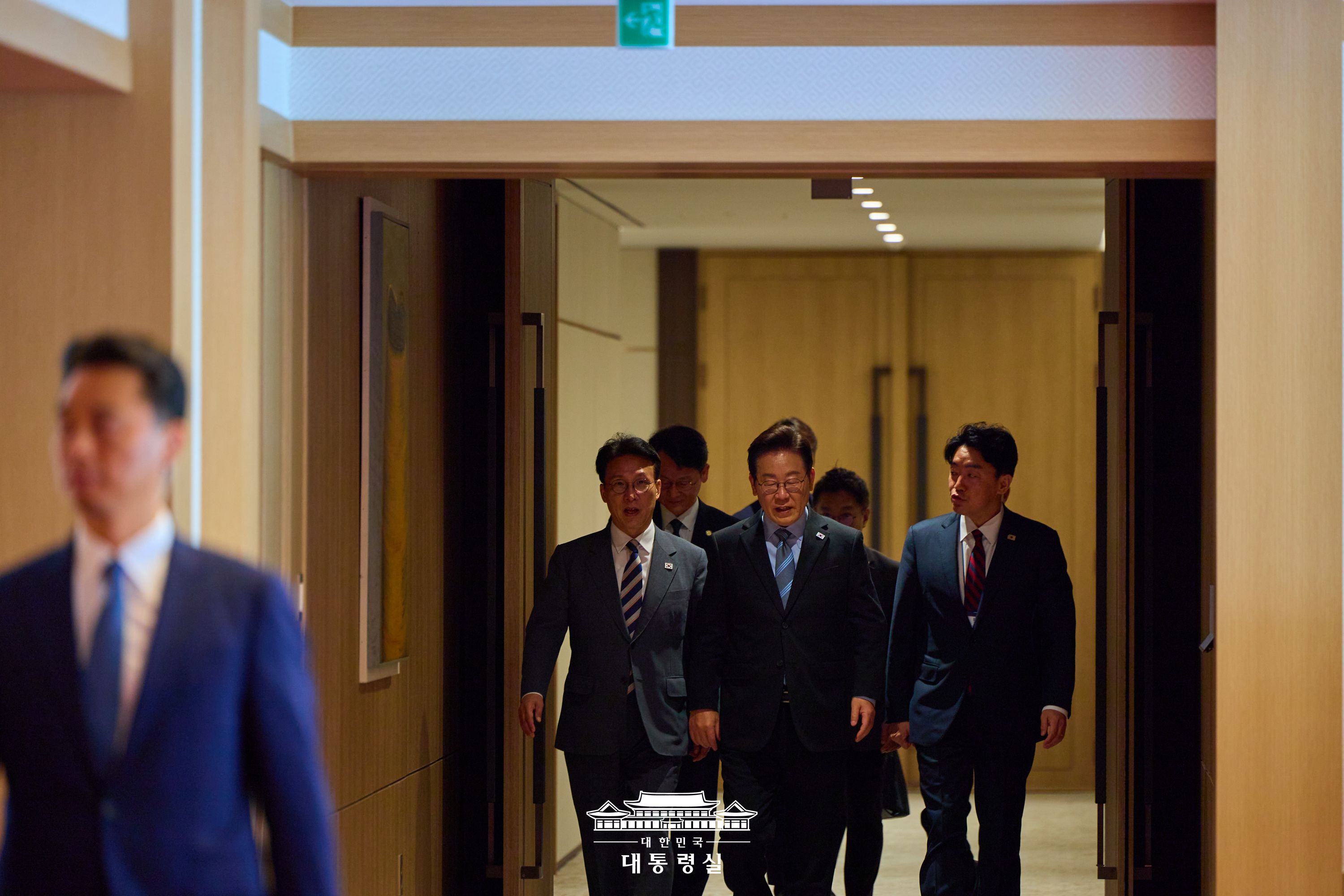 2025년 9월 3일 국민 여러분께 보고드립니다 슬라이드9