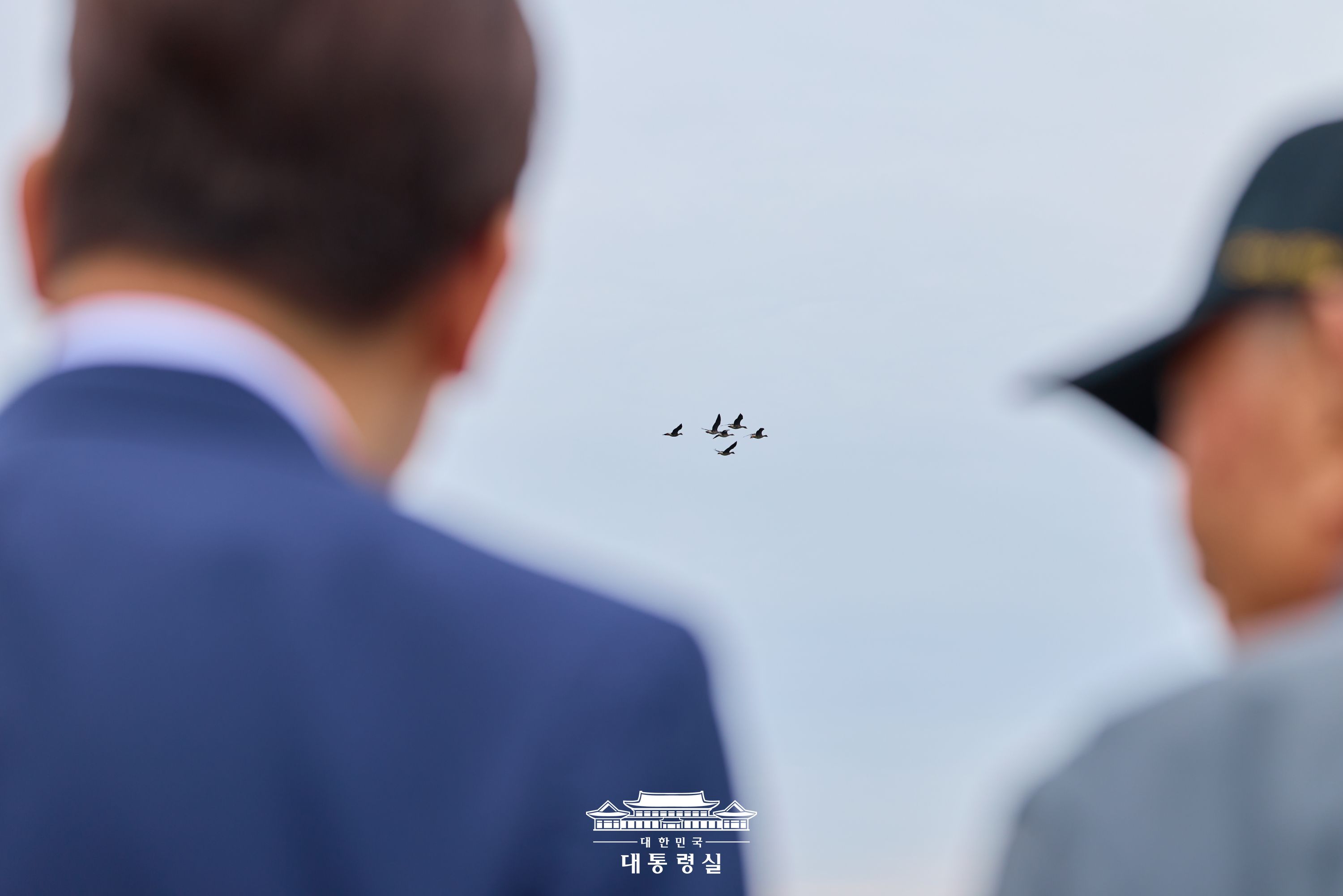 2025년 10월 3일 국민 여러분께 보고드립니다 슬라이드4