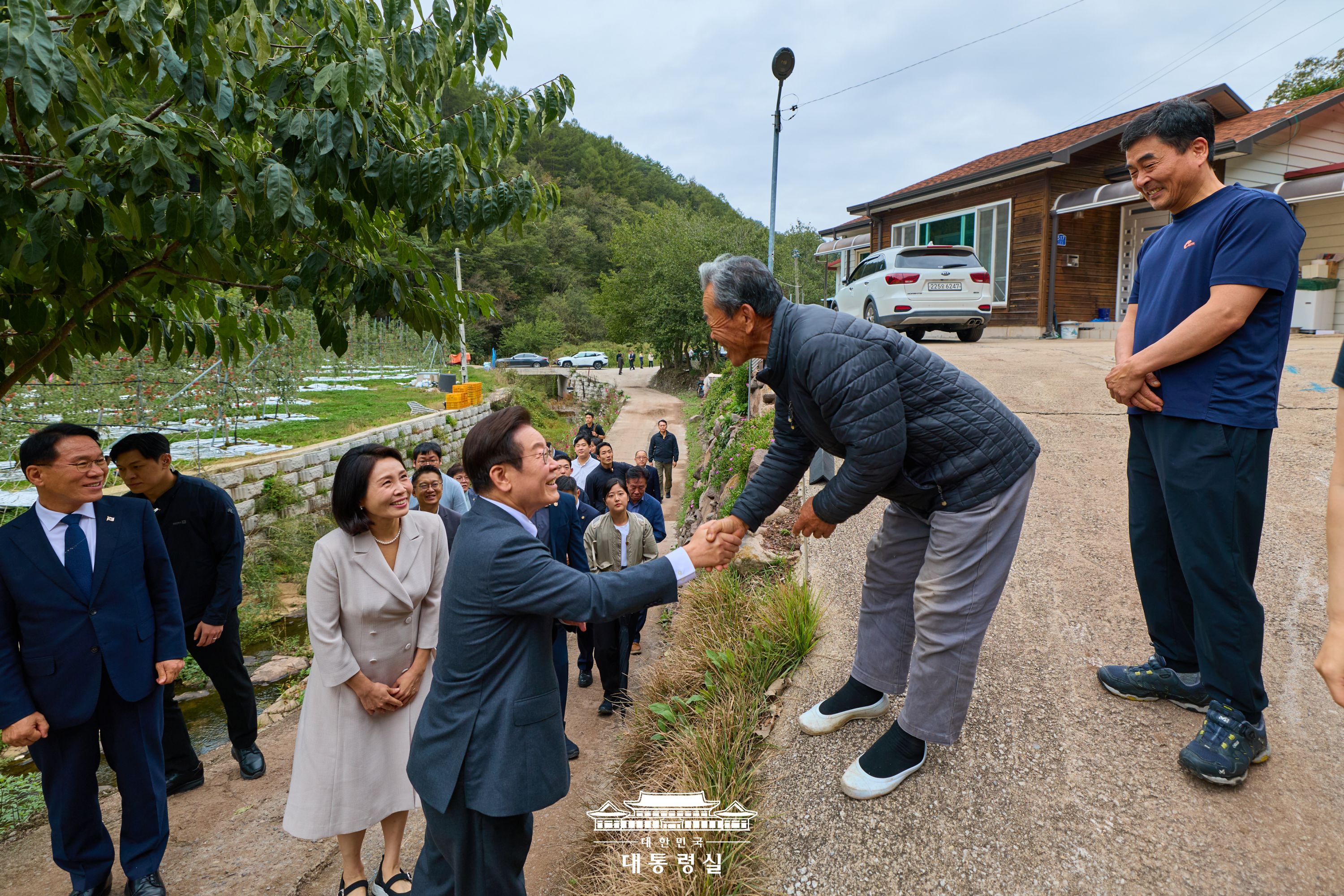 고향을 찾아 선영에 인사를 드렸습니다 슬라이드4