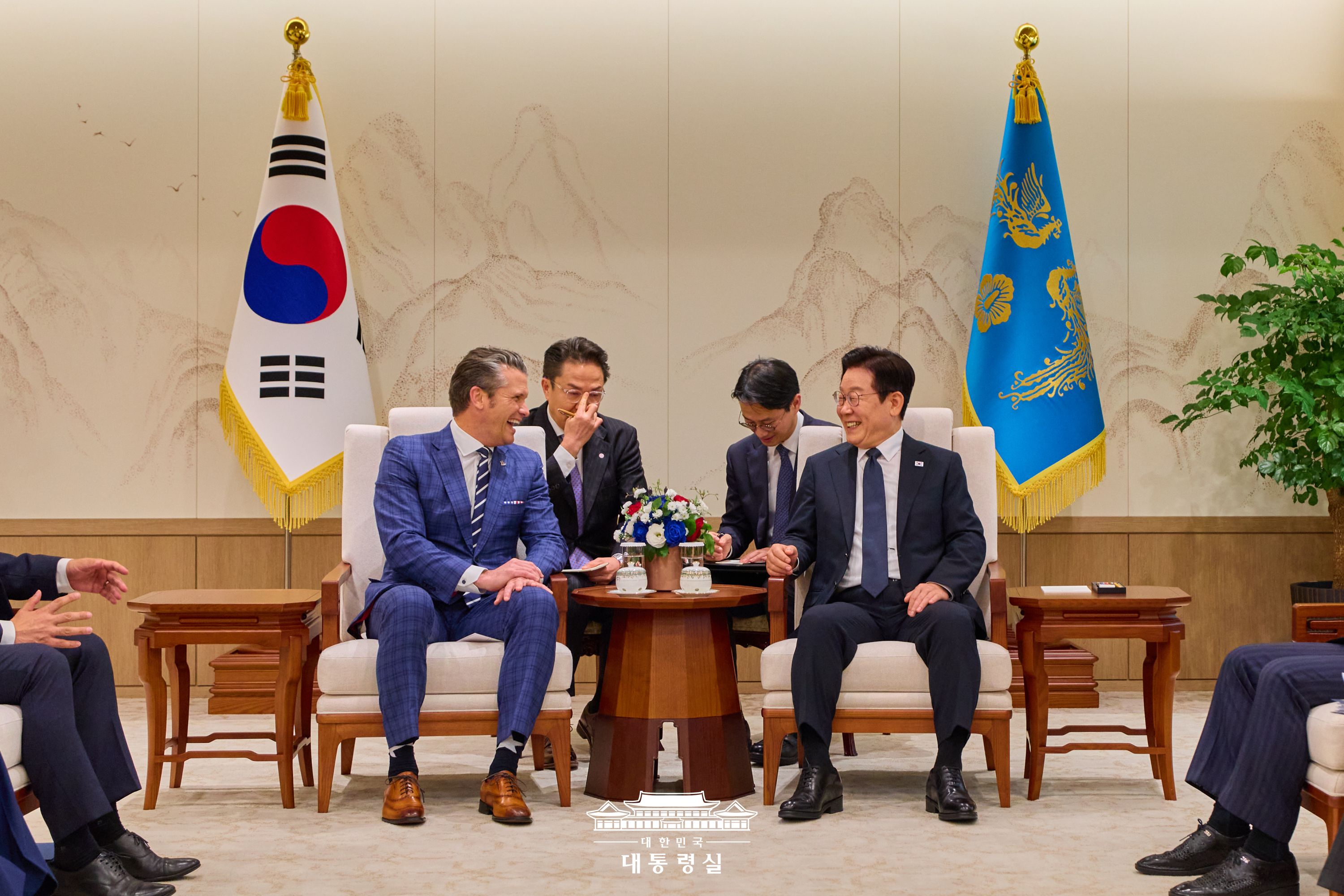 2025년 11월 5일 국민 여러분께 보고드립니다 슬라이드7