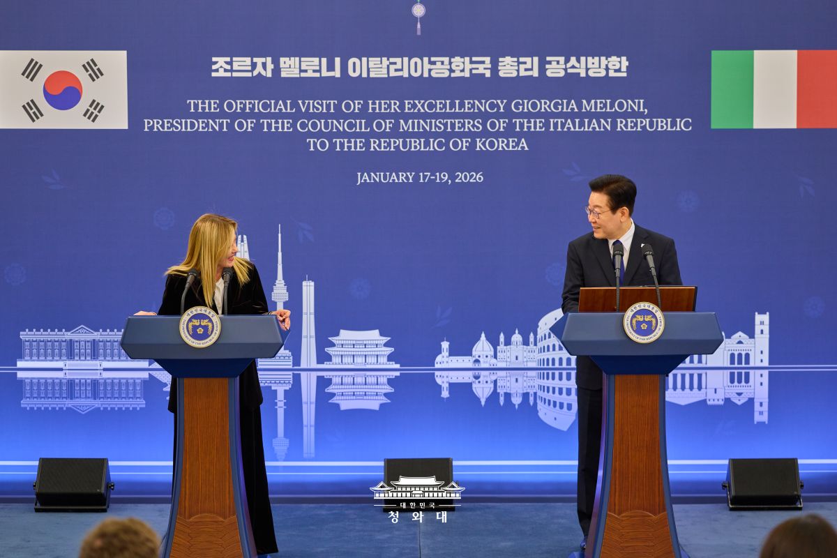 한·이탈리아 정상 공동언론발표 사진