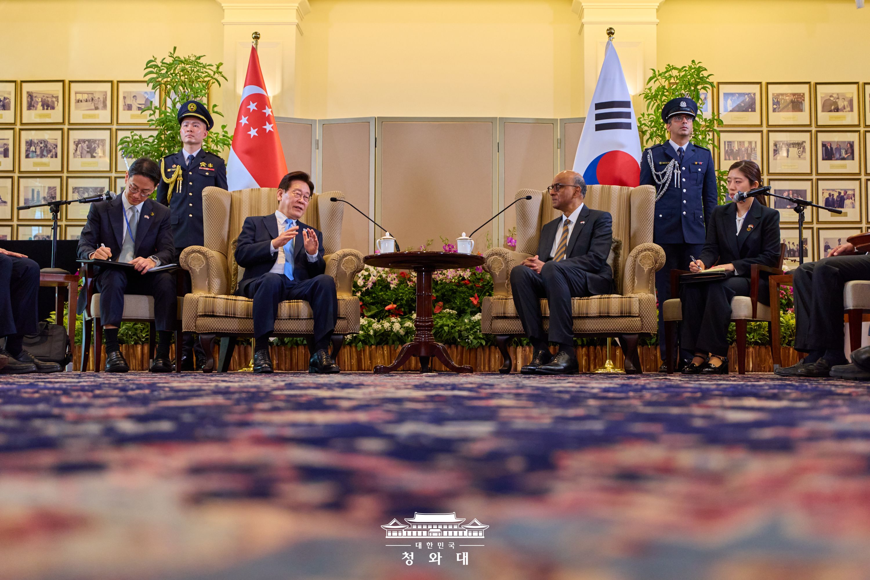 싱가포르 국빈방문, 국민 여러분께 보고드립니다 슬라이드4
