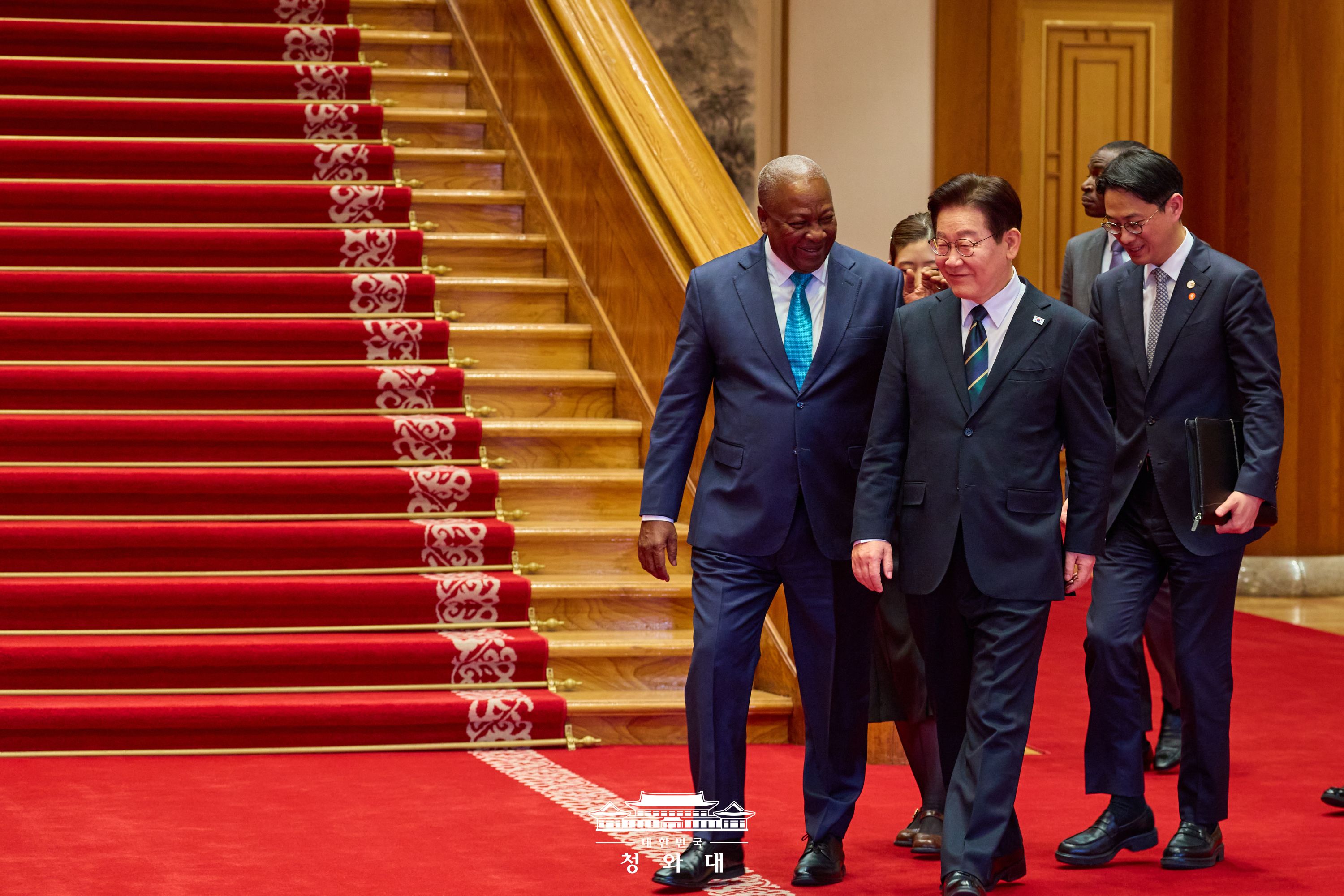 2026년 3월 11일 국민 여러분께 보고드립니다 슬라이드8