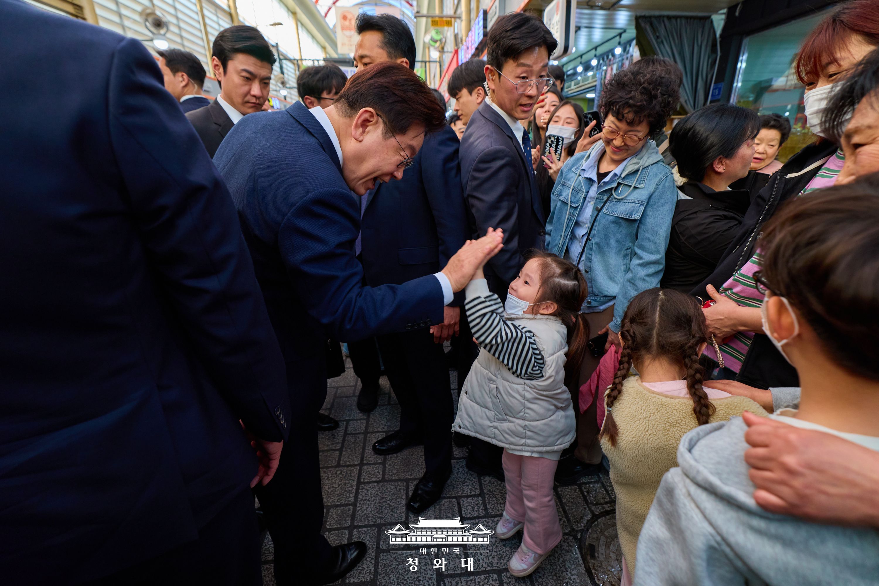 2026년 3월 25일 국민 여러분께 보고드립니다 슬라이드8