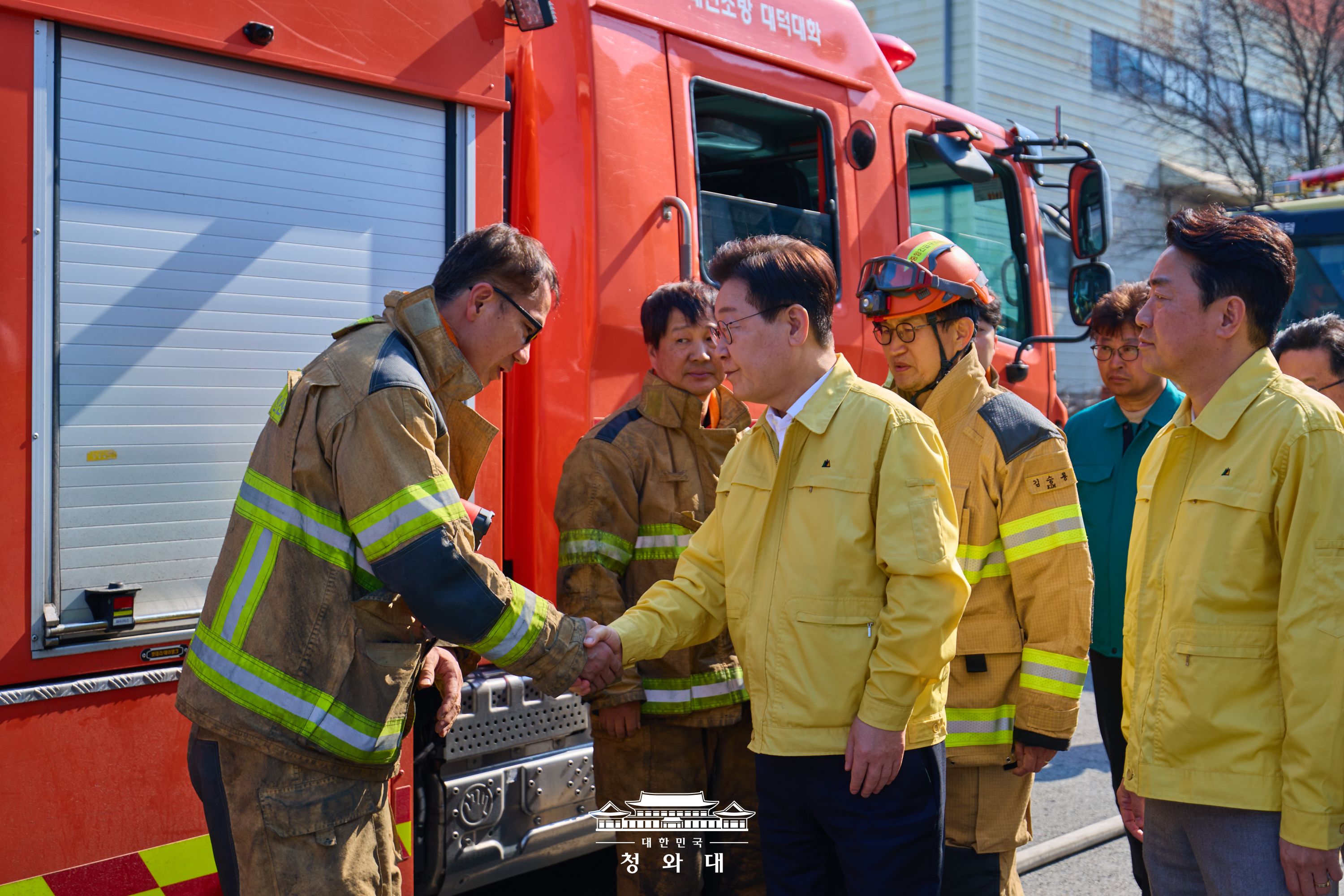 끝까지 책임지고 함께하겠습니다 슬라이드4